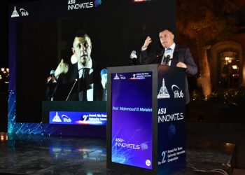 "طب عين شمس" تعلن بدء العمل بتحديثات بروتوكول علاج كورونا