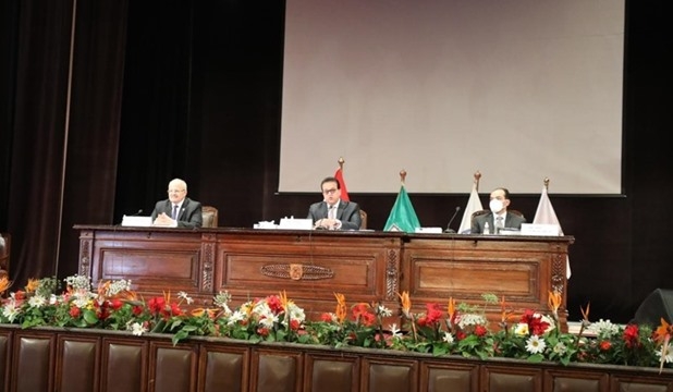 الجامعات تبدأ في إعلان جداول الامتحانات.. و خطة الدراسة بالفصل الدراسي الثاني