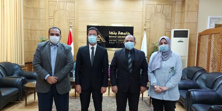 تعاون بين جامعة بنها ووزارة الاتصالات