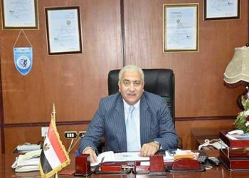 "شاهين" قائما بأعمال عميد كلية التجارة بجامعة مدينة السادات