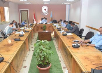 جامعة سوهاج: إعفاء أبناء «الشهداء» من مصروفات برنامج الصيدلة الإكلينيكية