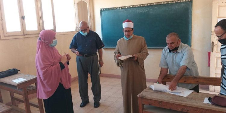 رئيس المنوفية الأزهرية يتابع انتظام سير أعمال امتحانات القراءات