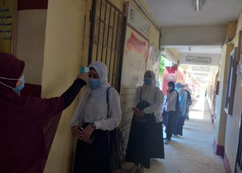 ننشر الصور الأولى من داخل لجان اليوم الثاني للامتحان التجريبي للثانوية العامة 