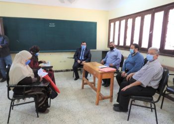 مدير تعليم المنوفية يتابع عمل لجنة اعتذارات الدبلومات