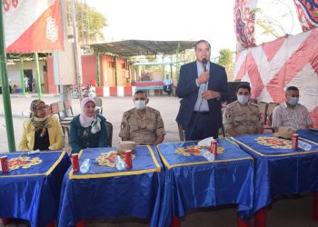 تكريم طلاب جامعة سوهاج المشاركين في المشروع التدريبي «صقر 75»