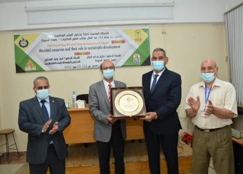 دورة تدريبية بمركز الدكتور عبدالعال مباشر للفطريات بجامعة أسيوط