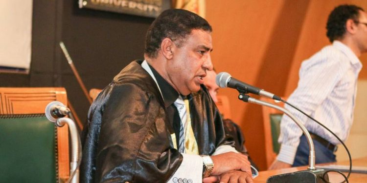 عبدالناصر هلال يفوز بجائزة ساويرس الثقافية