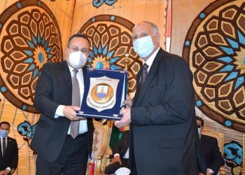 رئيس جامعة الإسكندرية يشهد افتتاح مقر هيئة قضايا الدولة