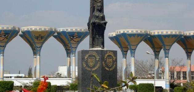 انتهاء المحاضرات الدراسية بجامعة القناة 26 مايو