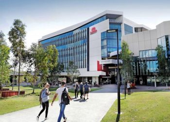 جامعة جريفيث الأسترالية تقدم منحة لطلاب البكالوريوس والدراسات العليا