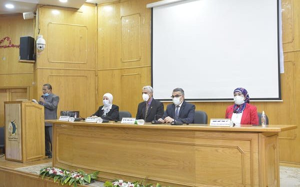 افتتاح مؤتمر "الطفولة المبكرة في ظل الأزمات المعاصرة" بجامعة الفيوم