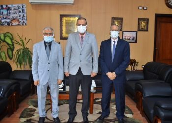 تعاون علمي بين معهد بحوث البترول وجامعة المستقبل