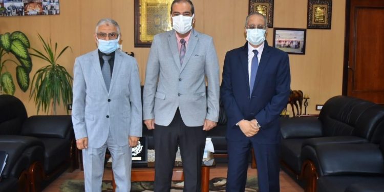 تعاون علمي بين معهد بحوث البترول وجامعة المستقبل