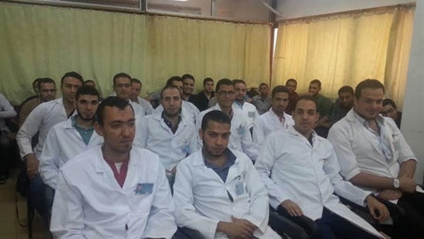 شباب التكليف يرفض قرار الوزارة