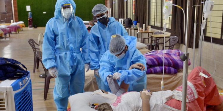 في أقل من يوم.. ظهور سلالتين جديدتين من كورونا