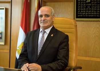 رئيس جامعة الفيوم: مبادرة الرئيس السيسي لدعم إعمار غزة تترجم العقيدة المصرية