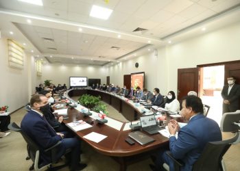 وزير التعليم العالي يترأس الاجتماع التنسيقي الأول لتطوير منظومة الطلاب الوافدين