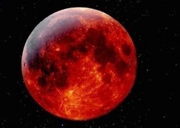 ظاهرة القمر الدموي.. من أين جاءت التسمية؟