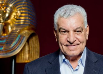 الدكتور زاهي حواس عالم الآثار المصرية