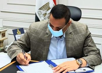 "أمهات مصر" ترد.. ما القرار المناسب للإعدادية والثانوية لو كنت وزير؟