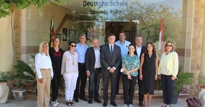 السفير الألماني يزور المدرسة الدولية بيفرلي هيلز بالقاهرة