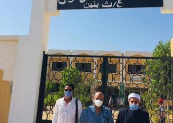 رئيس البحر الأحمر الأزهرية يتفقد لجان امتحانات معهد القراءات بالشلاتين