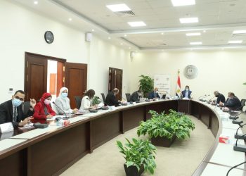 صندوق تطوير التعليم يوافق علي نقل المجمعات التكنولوجية بالأميرية وببني سويف