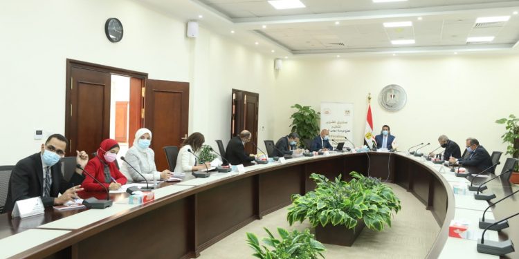 صندوق تطوير التعليم يوافق علي نقل المجمعات التكنولوجية بالأميرية وببني سويف
