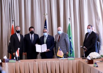 وزير التعليم العالي يشهد مراسم توقيع اتفاقية تعاون بين جامعتي الجلالة وأريزونا ستيت الأمريكية