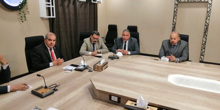 رئيس جامعة الأزهر يترأس اجتماع متابعة تنفيذ أعمال الصيانة بالمدينة الجامعية