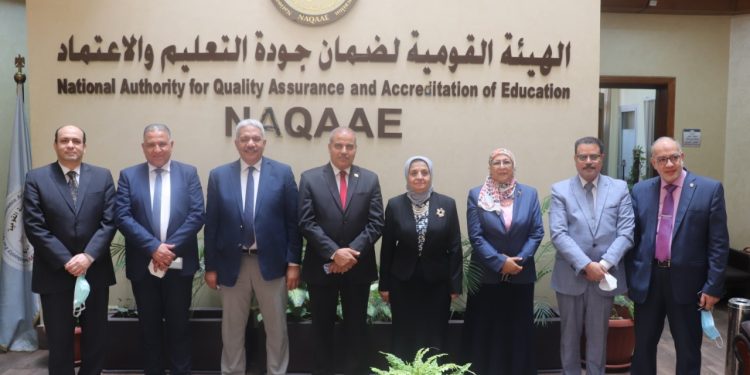 رئيس هيئة ضمان جودة التعليم والاعتماد ترحب بالتعاون مع جامعة الأزهر