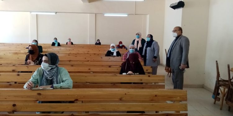 انتظام لجان امتحانات الشفهي بكلية الدراسات الإنسانية بالأزهر