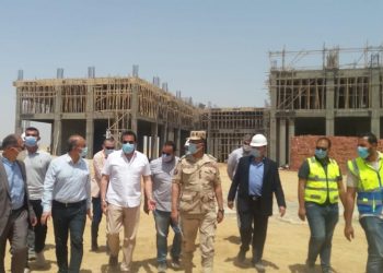 وزير التعليم العالي يتفقد الأعمال الإنشائية بجامعة الزقازيق الأهلية 