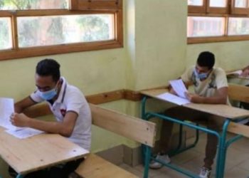 طلاب الثانوية العامة للبعثة المصرية بالسودان يؤدون امتحان التاريخ والفيزياء