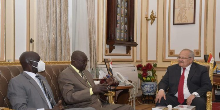 بعد التعاون مع جامعة القاهرة.. ما تصنيف جامعة جون قرنق في جنوب السودان؟