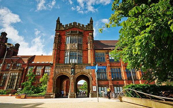 جامعة نيوكاسل البريطانية تقدم منحة لطلاب الماجستير