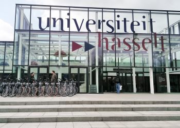 جامعة هاسيلت في بلجيكا تقدم منحة لطلاب الماجستير