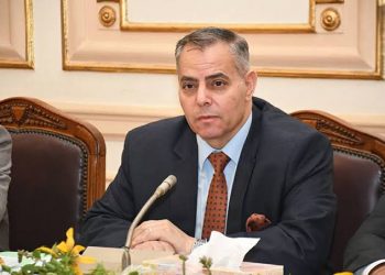 وزير التعليم العالي ينعى الدكتور صبري السنوسي عميد حقوق القاهرة