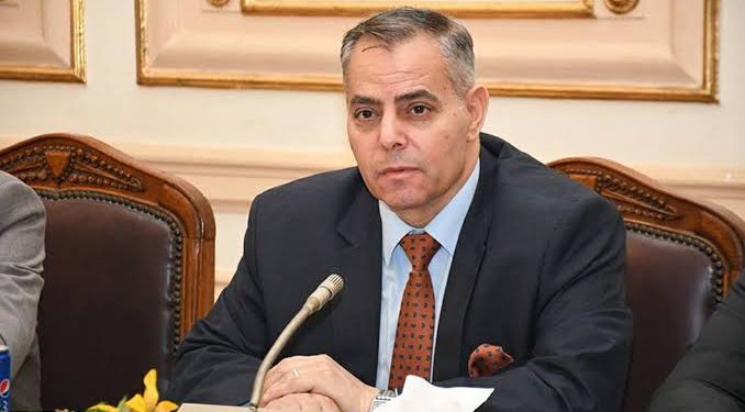 وزير التعليم العالي ينعى الدكتور صبري السنوسي عميد حقوق القاهرة