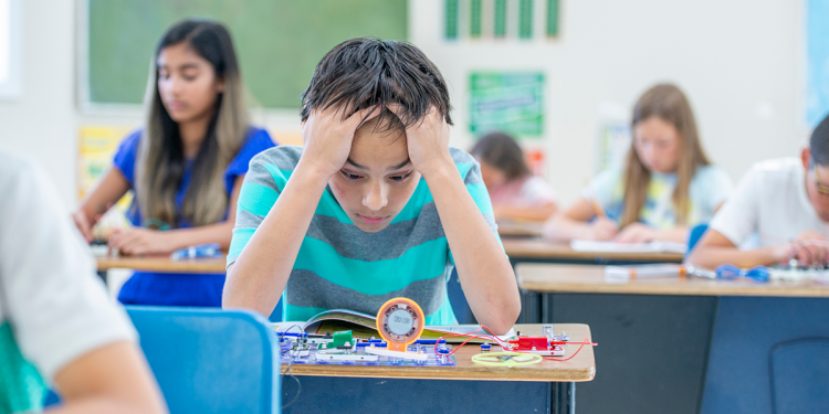 علامات إصابة طفلك باضطراب فرط الحركة مع نقص الانتباه