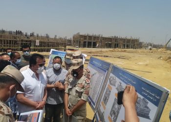 وزير التعليم العالي يتفقد الأعمال الإنشائية بجامعة بنها الأهلية 