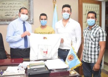 اتحاد طلاب جامعة سوهاج يطلق مبادرة لكفالة 100 أسرة