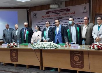 الباحث احمد فتحي يحصل على الدكتوراه بامتياز في تمويل المؤسسات الصحفية