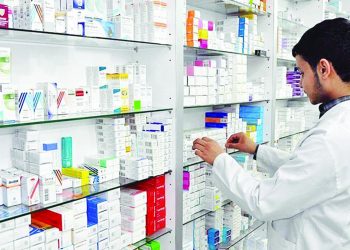 بعد تجاهل الآلآف من الصيادلة.. أزمة التكليف تصل البرلمان