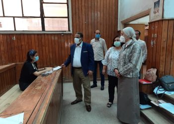 "آداب عين شمس": قبول اعتذارات الطلاب المتخوفين عن أداء الامتحانات بسبب كورونا مع الاحتفاظ بتقديره