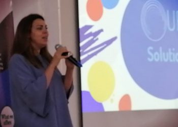 الجامعة المصرية الصينية تحتفل بمناقشة مشروعات تخرج أول دفعة من كلية الاقتصاد