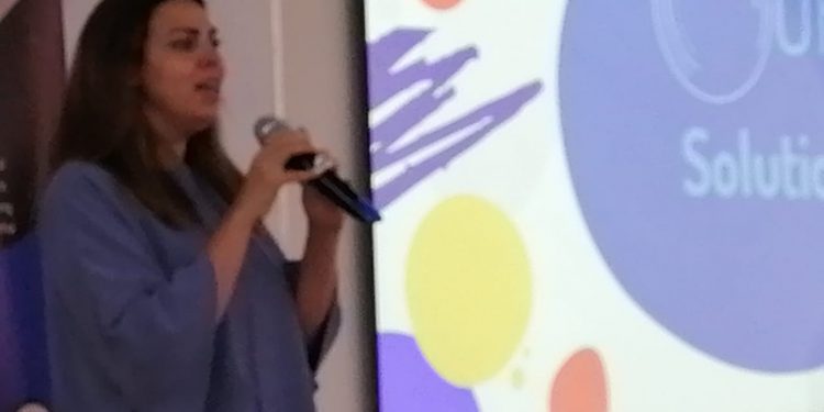 الجامعة المصرية الصينية تحتفل بمناقشة مشروعات تخرج أول دفعة من كلية الاقتصاد