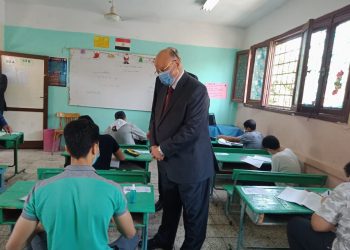 "التعليم" تعلن موعد بث مراجعة مادة الرياضيات لطلاب الشهادة الإعدادية