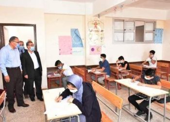 محافظ الشرقية: تجهيز غرف عزل بكل مدرسة أثناء امتحانات الإعدادية بالتعاون مع التأمين الصحي