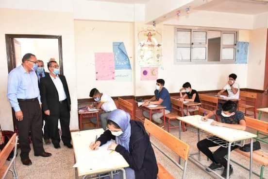 محافظ الشرقية: تجهيز غرف عزل بكل مدرسة أثناء امتحانات الإعدادية بالتعاون مع التأمين الصحي